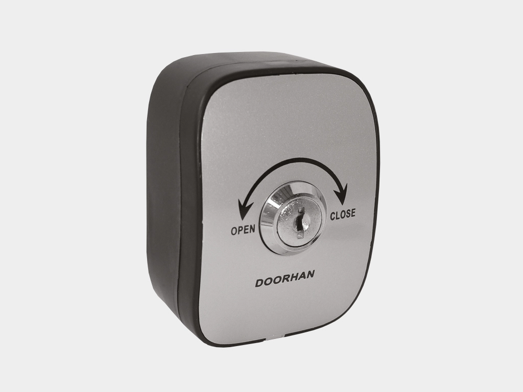 Ключ-кнопка серии swk для подачи управляющей команды на блок управления автоматической системы с помощью поворота ключа.